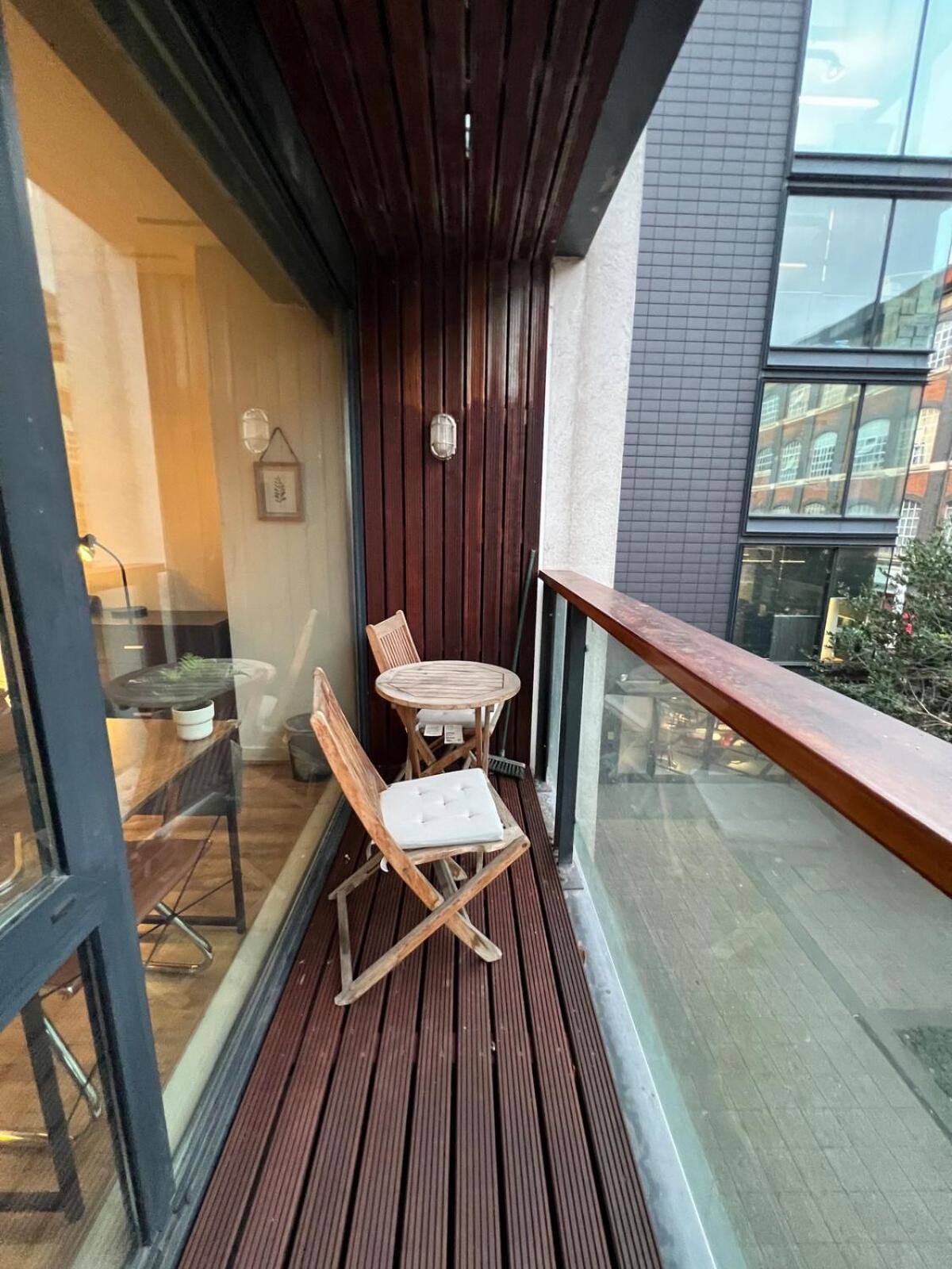 2bed Stratford With Easy Access To London, O2, Excel, Parking Nearby * London