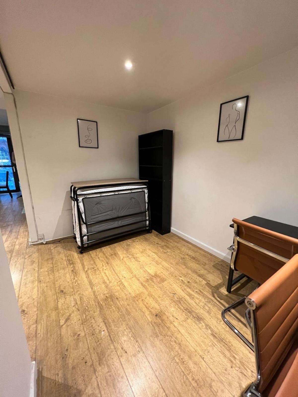 Apartment 2bed Stratford With Easy Access To London, O2, Excel, Parking Nearby